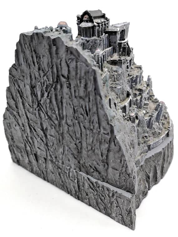 Minas tirith statue - Lord of the rings